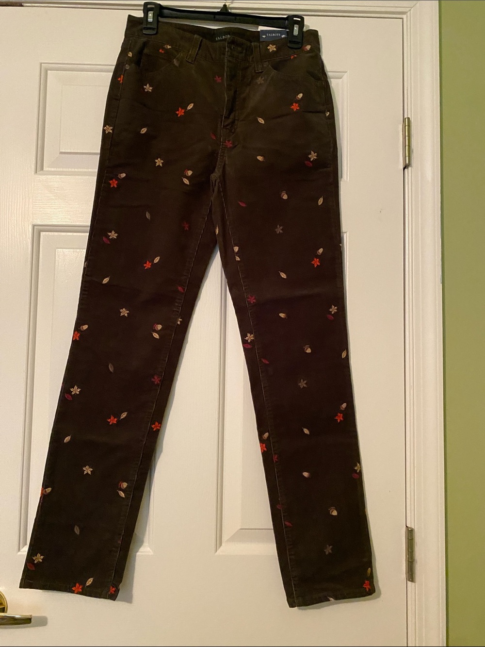 Talbots Brown High Waist Corduroy Straight Leg Pant - Brown w Autumn Print Sz 4